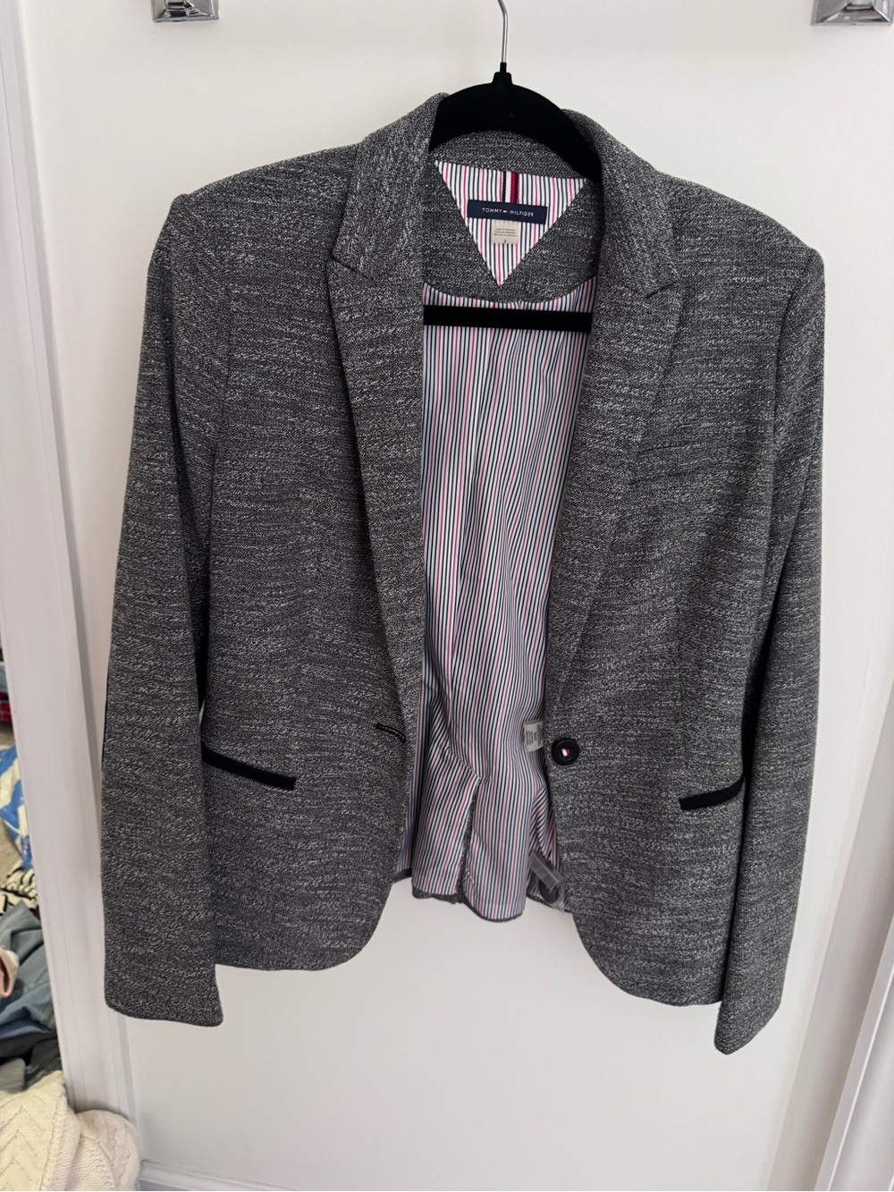 Tommy Hilfiger Gray Knit Blazer with Notch Lapel